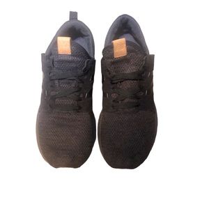 Men’s New Balance All Black/1